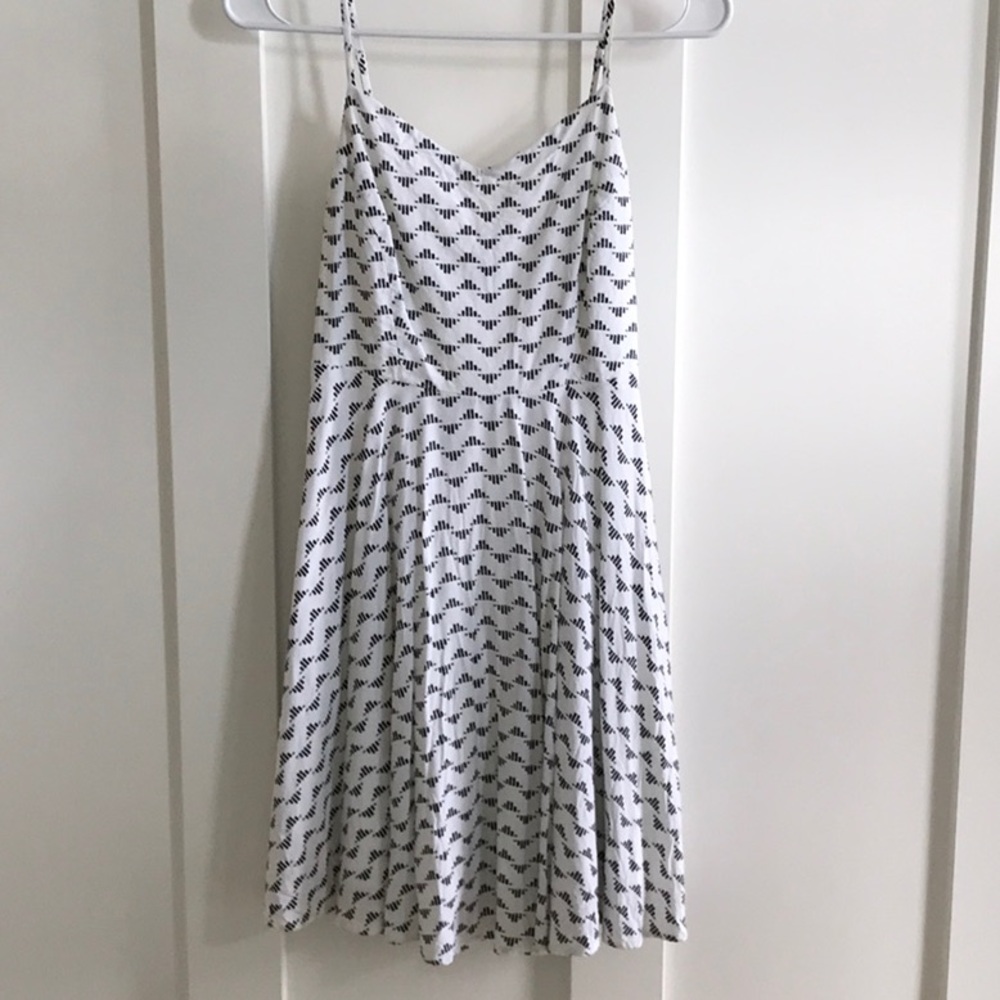 Old Navy sun dress NWOT🍒